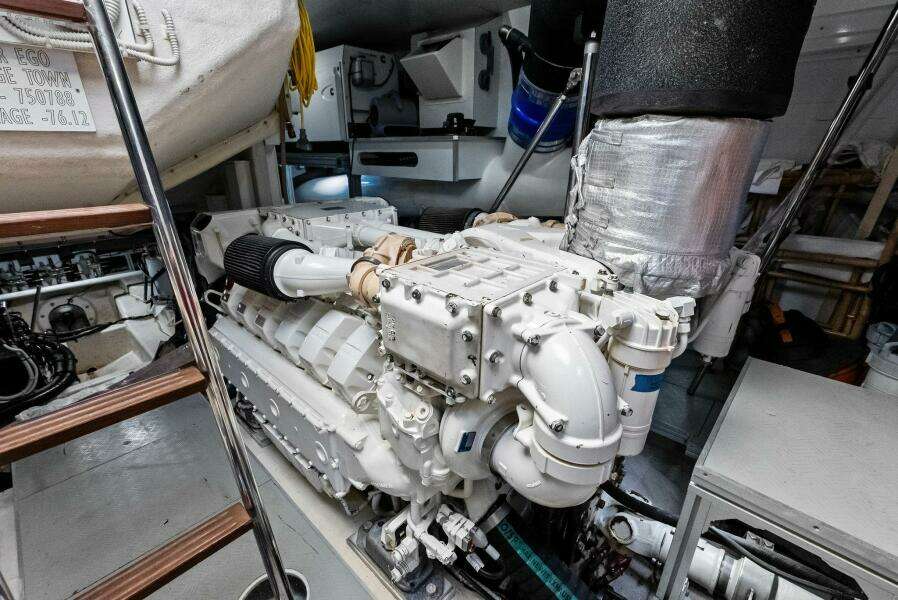 Alter Ego 85ft Ferretti Yachts Yacht For Sale