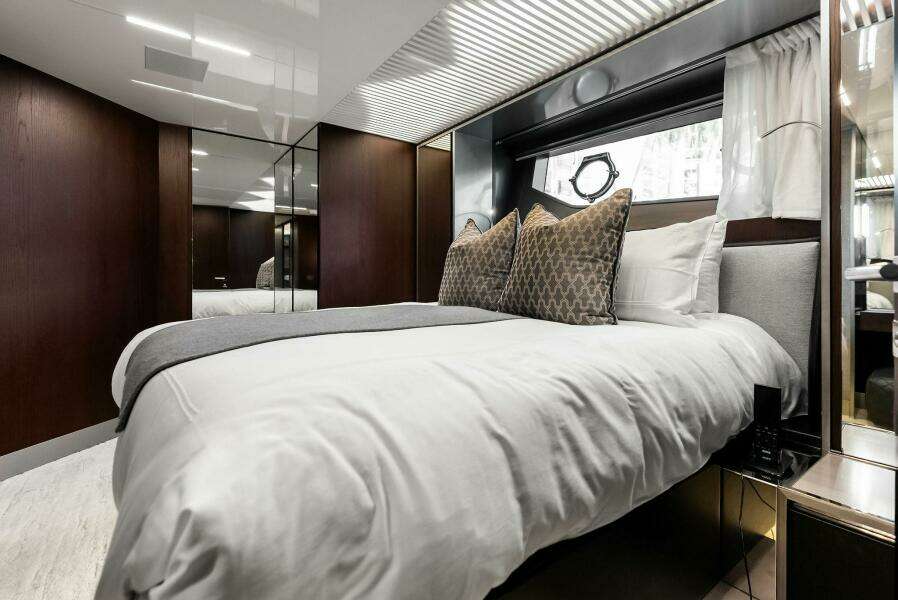 Alter Ego 85ft Ferretti Yachts Yacht For Sale