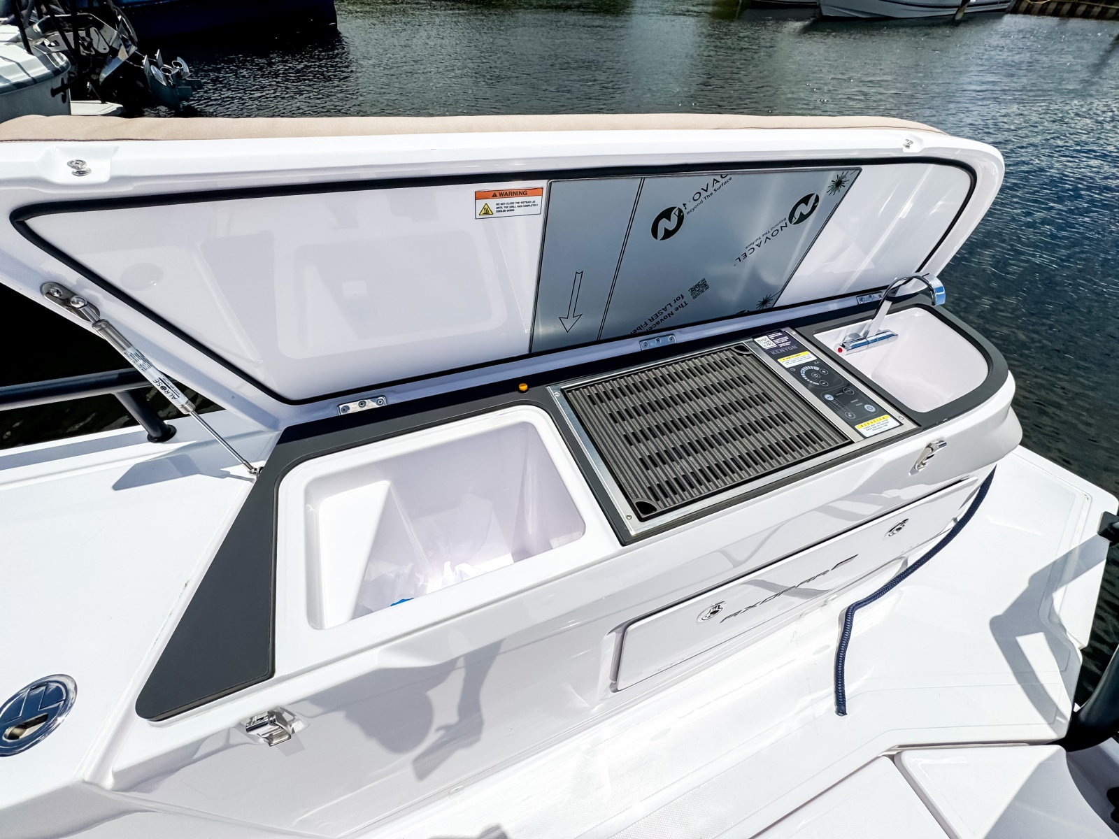 2026 Axopar 45 Cross Top