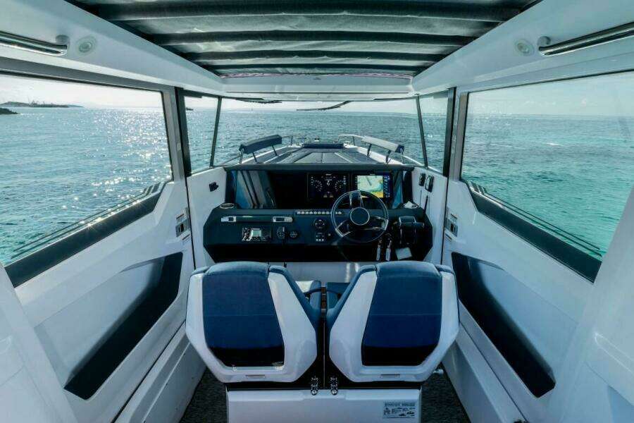 28ft Axopar Yacht For Sale