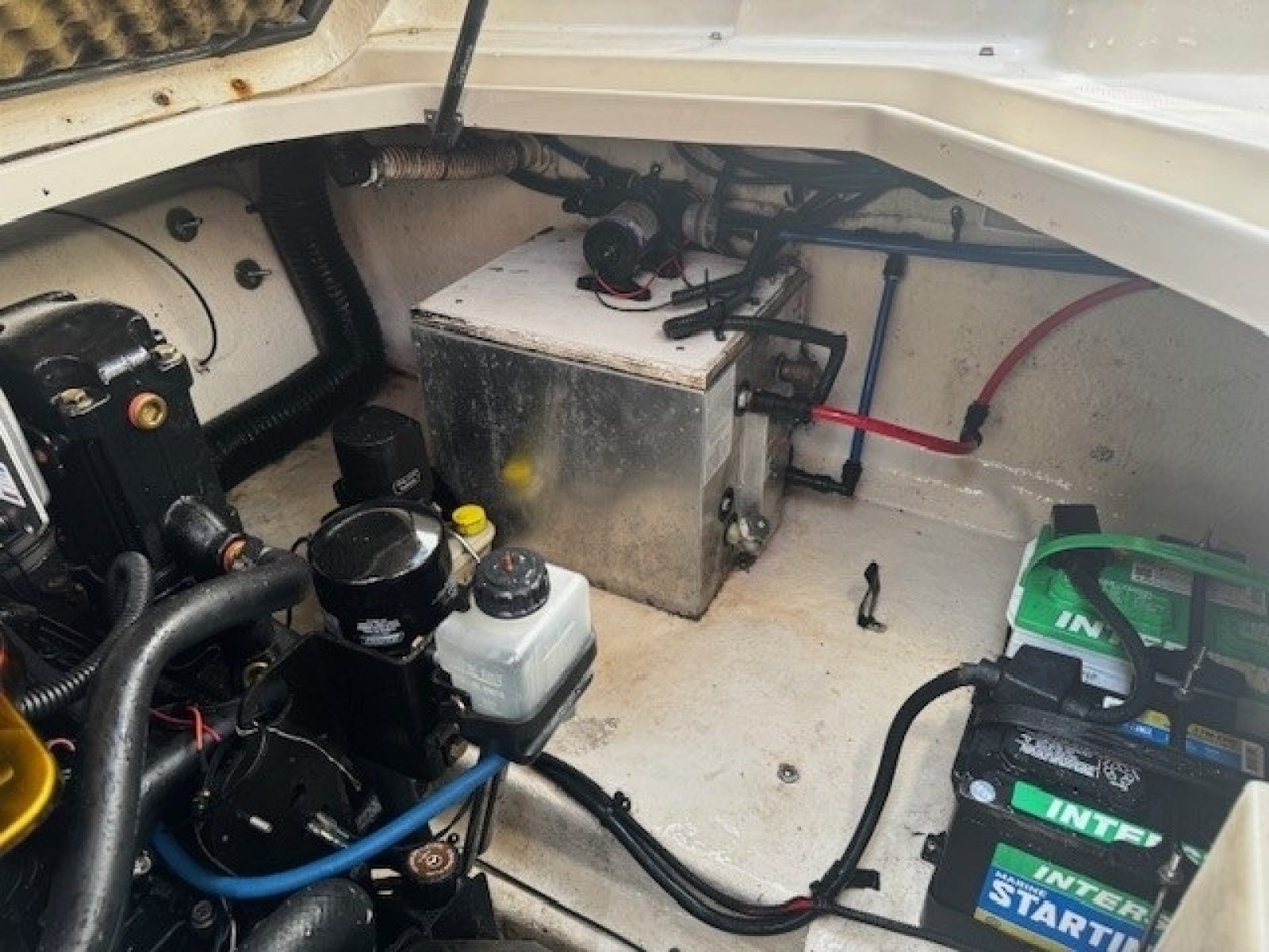 24ft Sea Ray Yacht For Sale