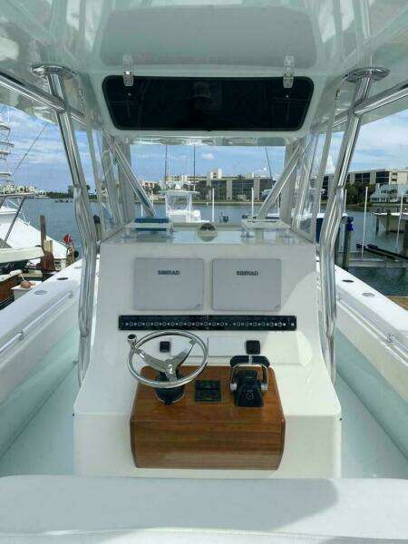 Nauty C Bouys 39ft Contender Yacht For Sale