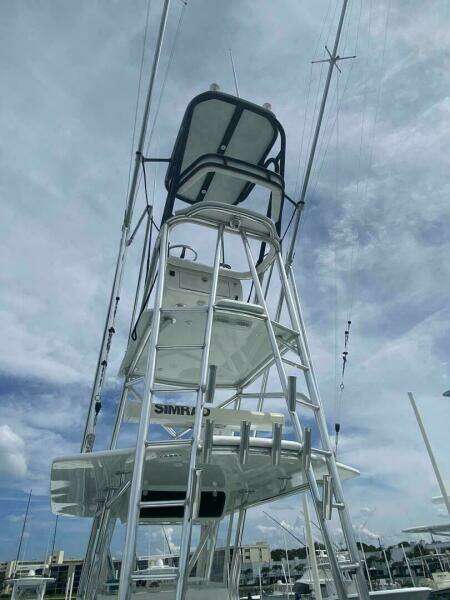 Nauty C Bouys 39ft Contender Yacht For Sale