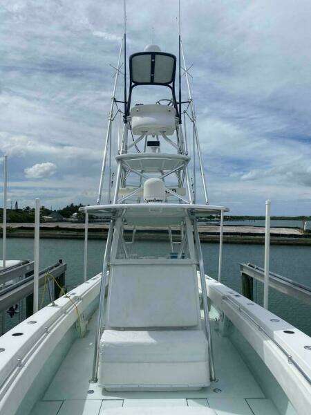 Nauty C Bouys 39ft Contender Yacht For Sale