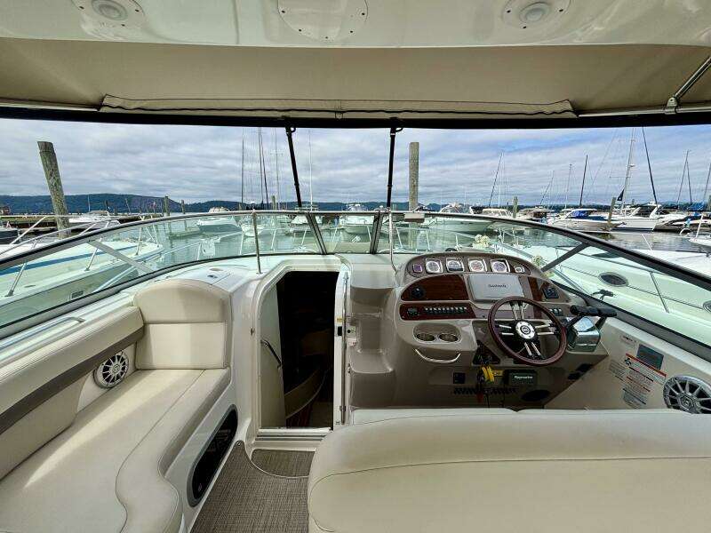 Uncaged  33ft Chaparral Yacht For Sale