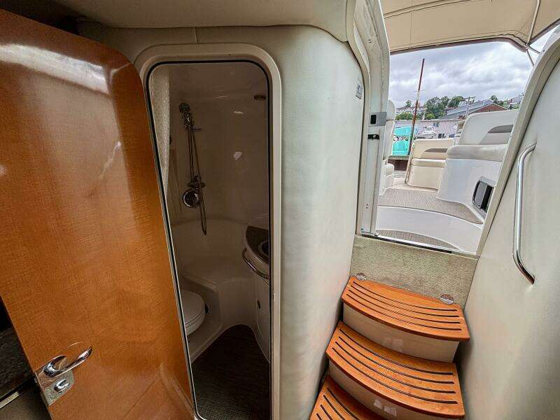 Uncaged  33ft Chaparral Yacht For Sale