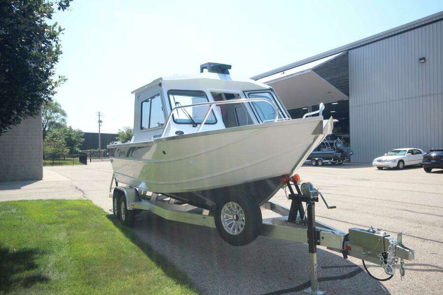 Summer Special Pricing  22ft Weldcraft Yacht For Sale