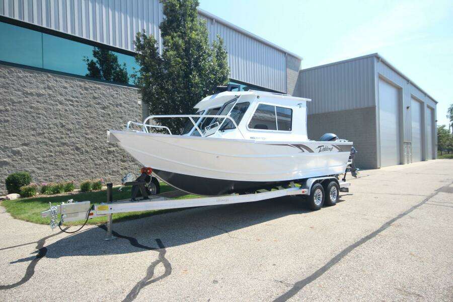 Summer Special Pricing  22ft Weldcraft Yacht For Sale