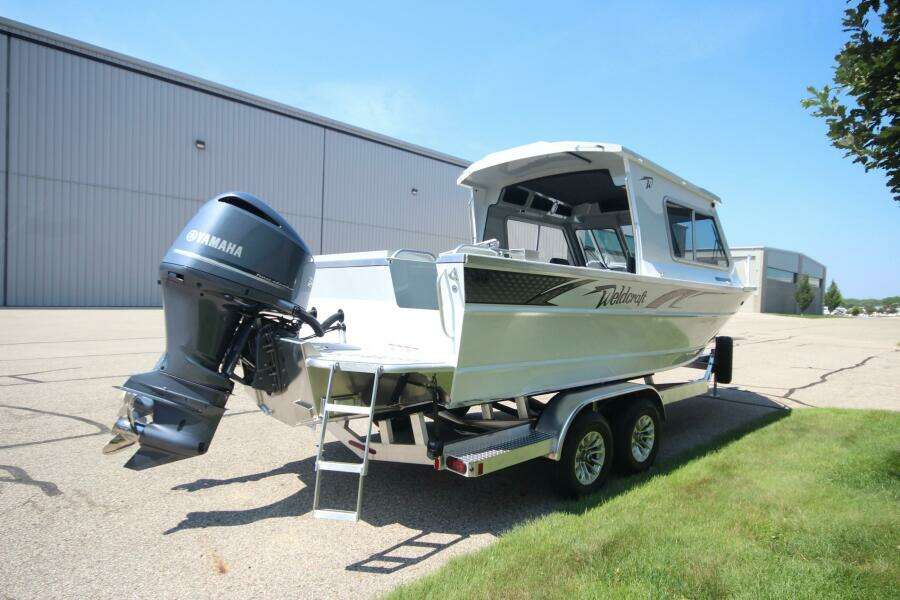 Summer Special Pricing  22ft Weldcraft Yacht For Sale