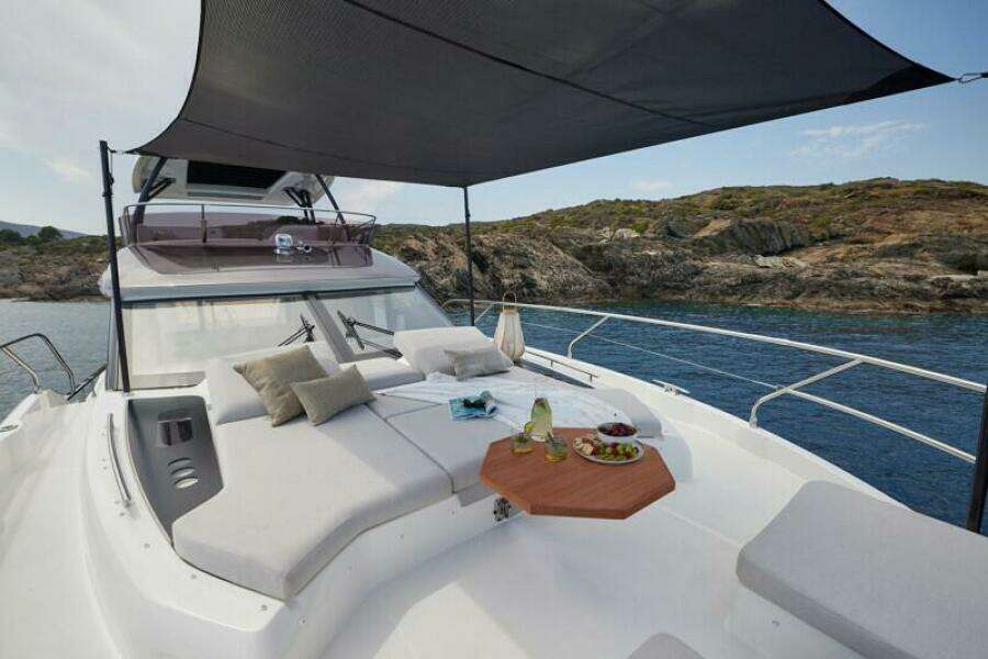 ON ORDER 56ft Prestige Yacht For Sale