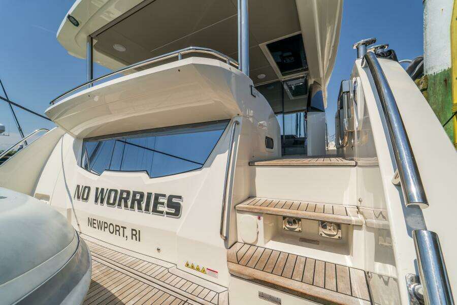 62ft Absolute Yacht For Sale
