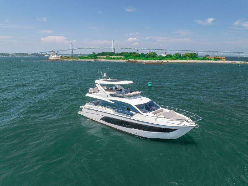 62ft Absolute Yacht For Sale