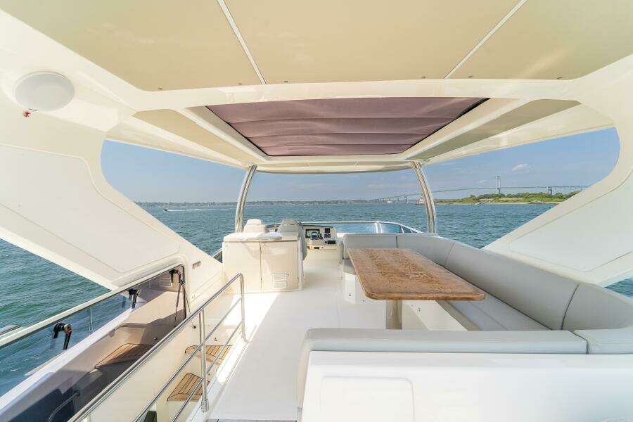 62ft Absolute Yacht For Sale