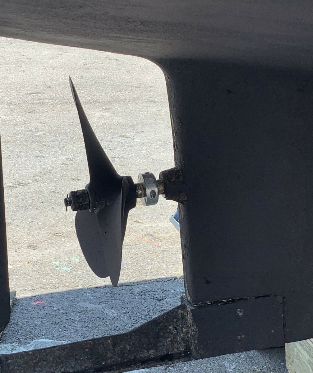 36' Kadey-Krogen running gear2