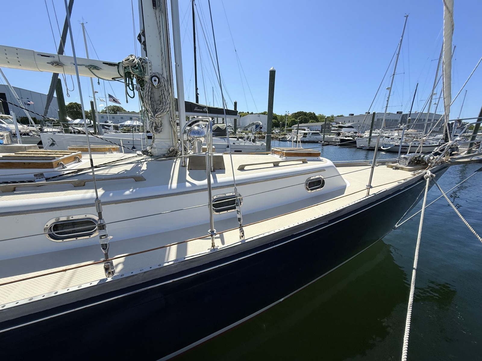 2001 Shannon 43 Cutter