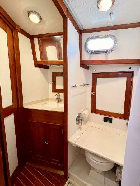 43ft Shannon Yacht For Sale
