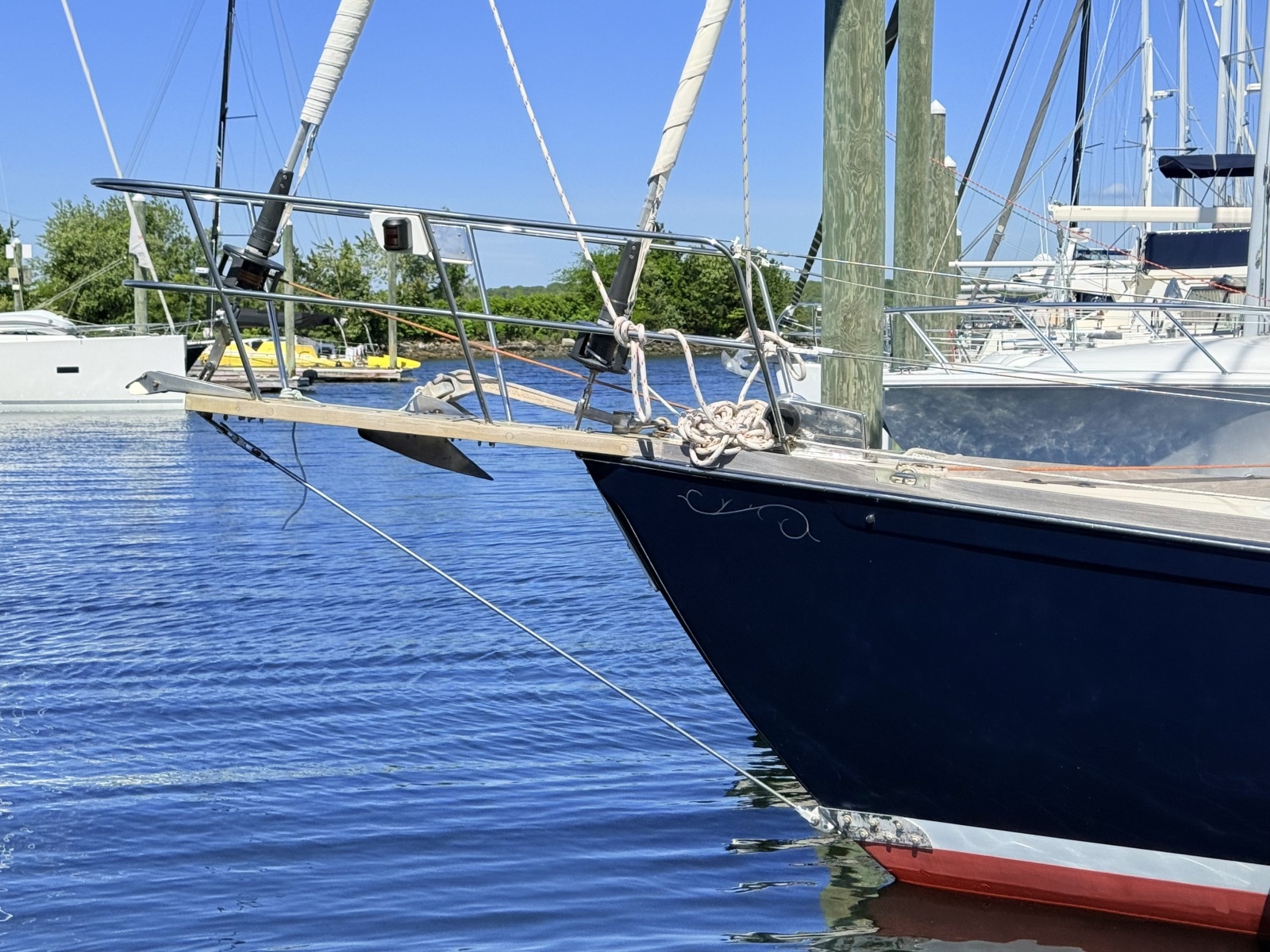 2001 Shannon 43 Cutter