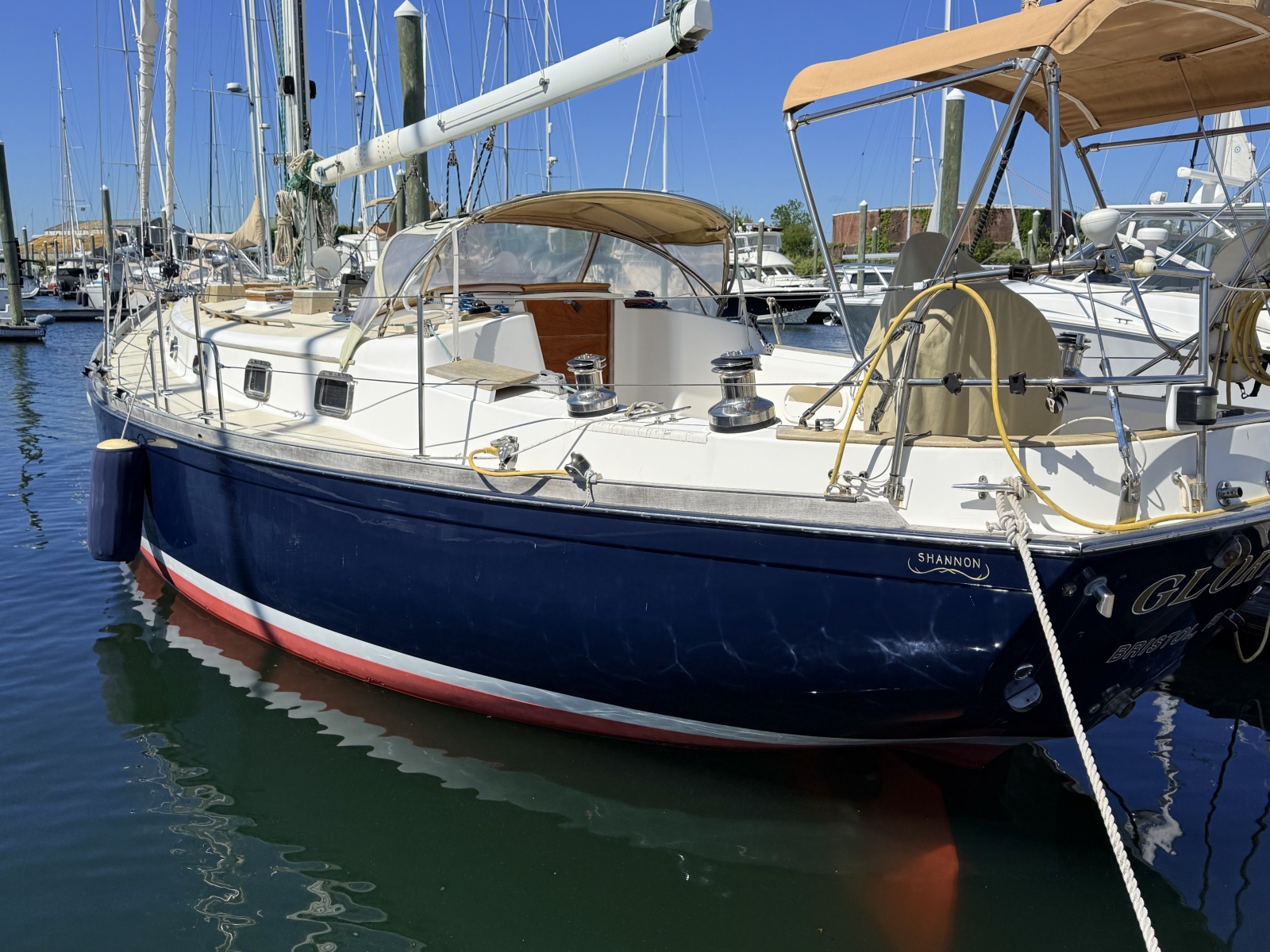 2001 Shannon 43 Cutter