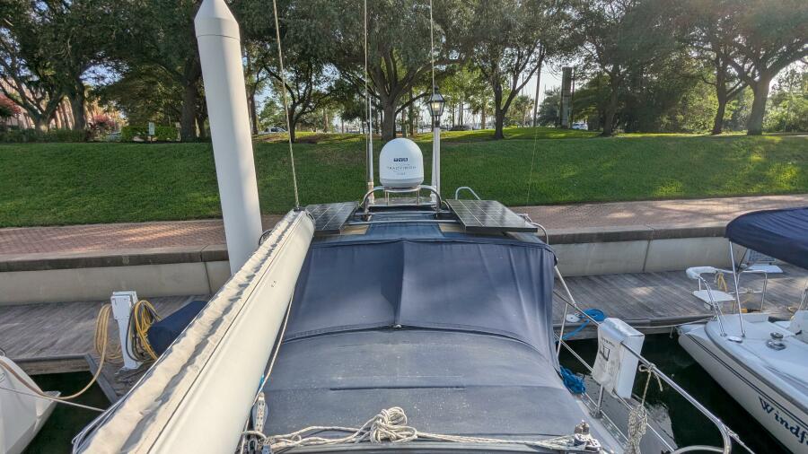 2005 Saga 409