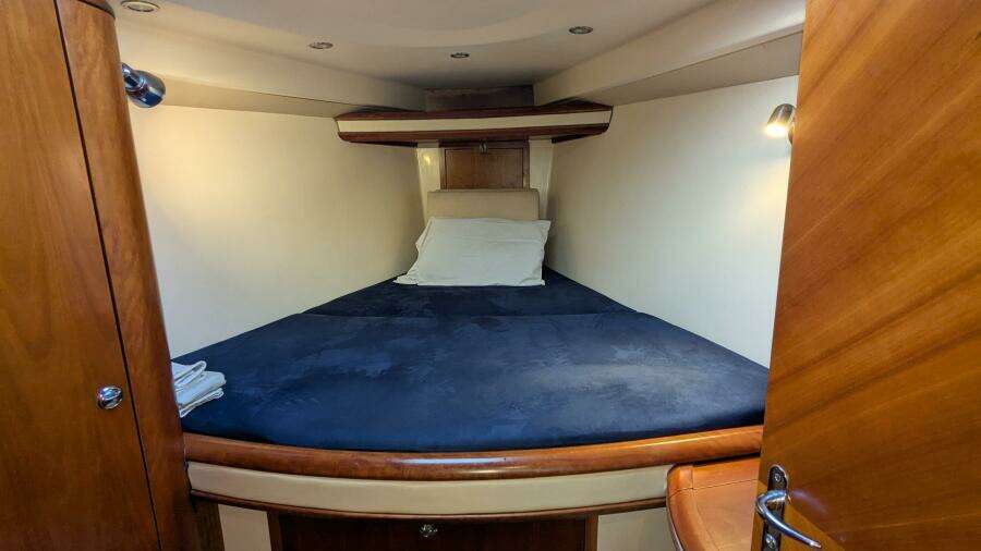 ANSWER 3 40ft Saga Yacht For Sale