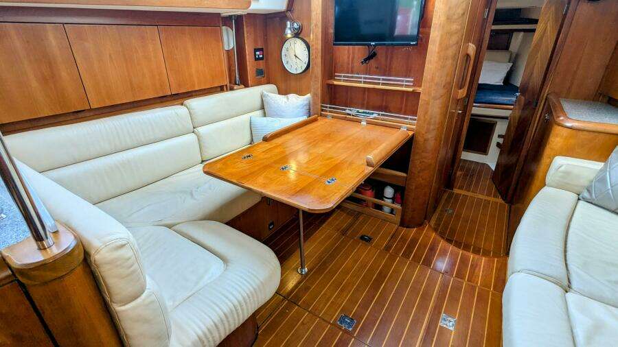 ANSWER 3 40ft Saga Yacht For Sale