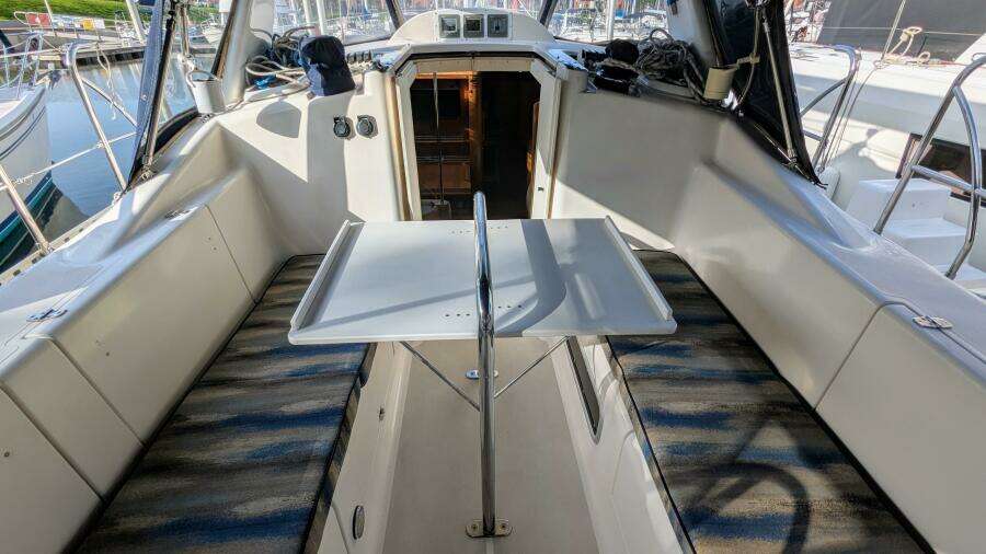 ANSWER 3 40ft Saga Yacht For Sale