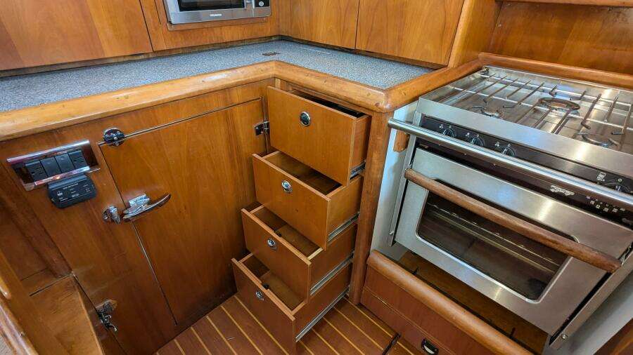 ANSWER 3 40ft Saga Yacht For Sale