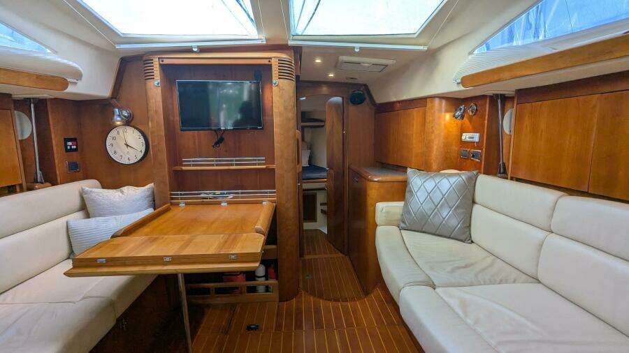 ANSWER 3 40ft Saga Yacht For Sale
