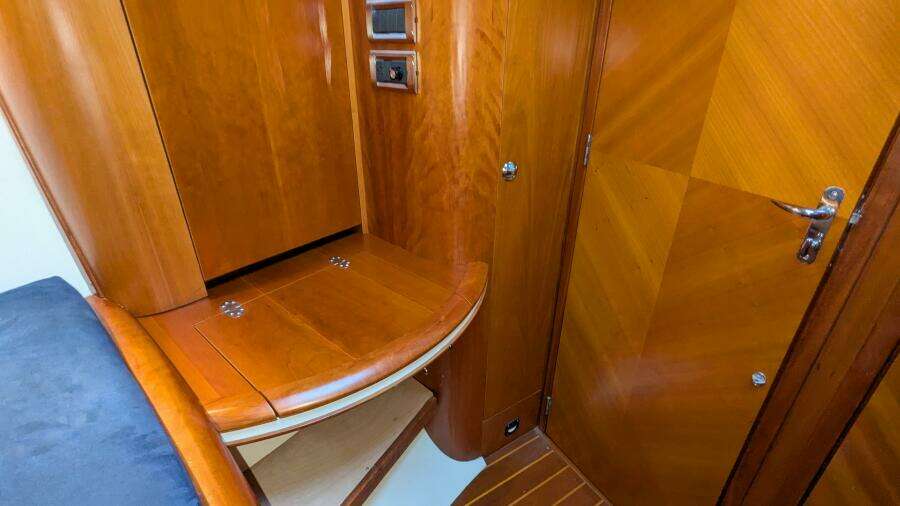 ANSWER 3 40ft Saga Yacht For Sale