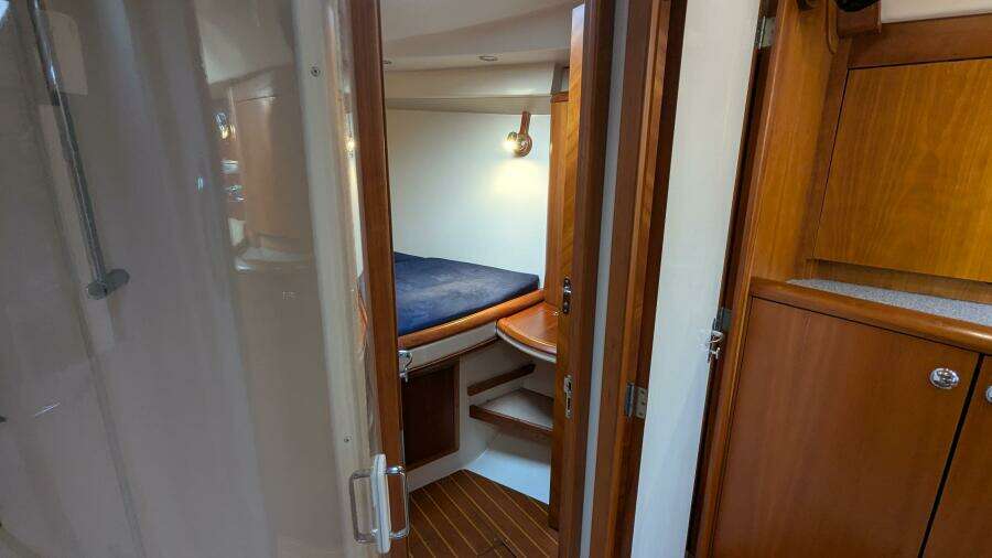 ANSWER 3 40ft Saga Yacht For Sale