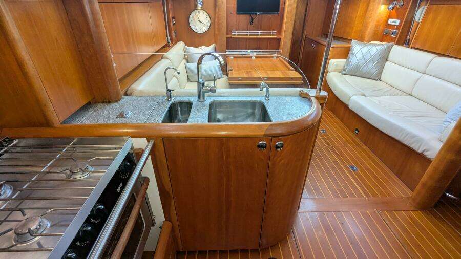 ANSWER 3 40ft Saga Yacht For Sale