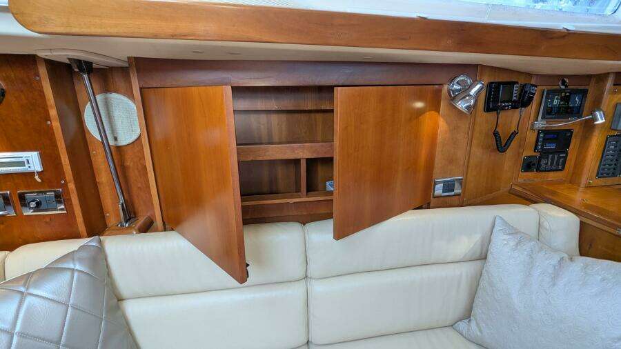 ANSWER 3 40ft Saga Yacht For Sale