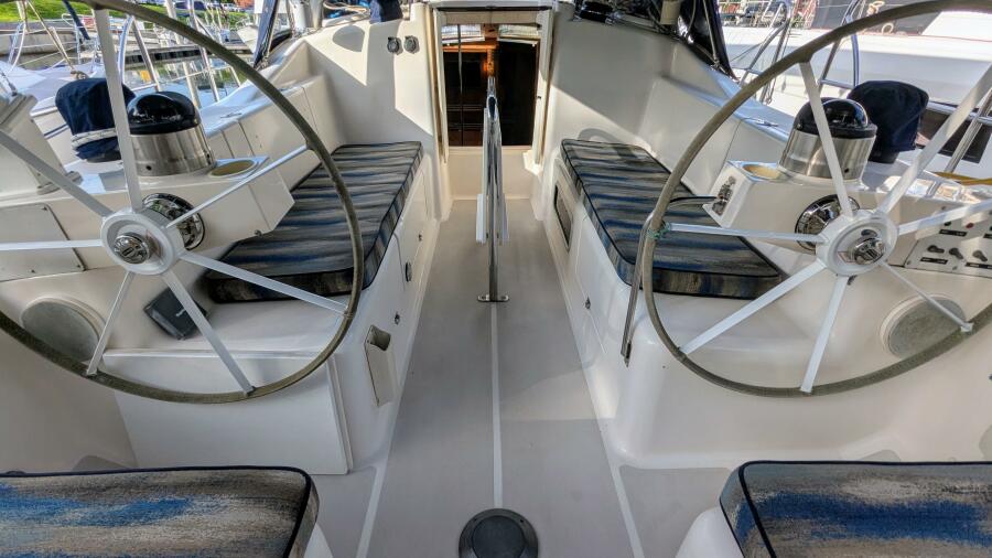 2005 Saga 409