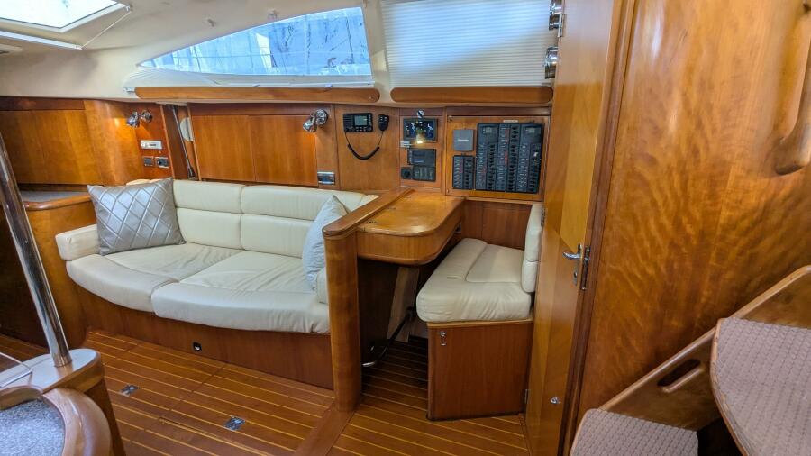 2005 Saga 409