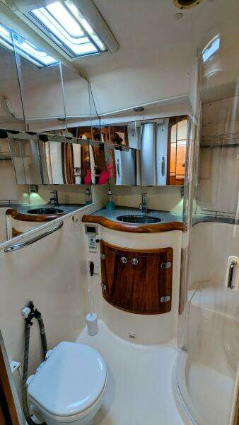 ANSWER 3 40ft Saga Yacht For Sale