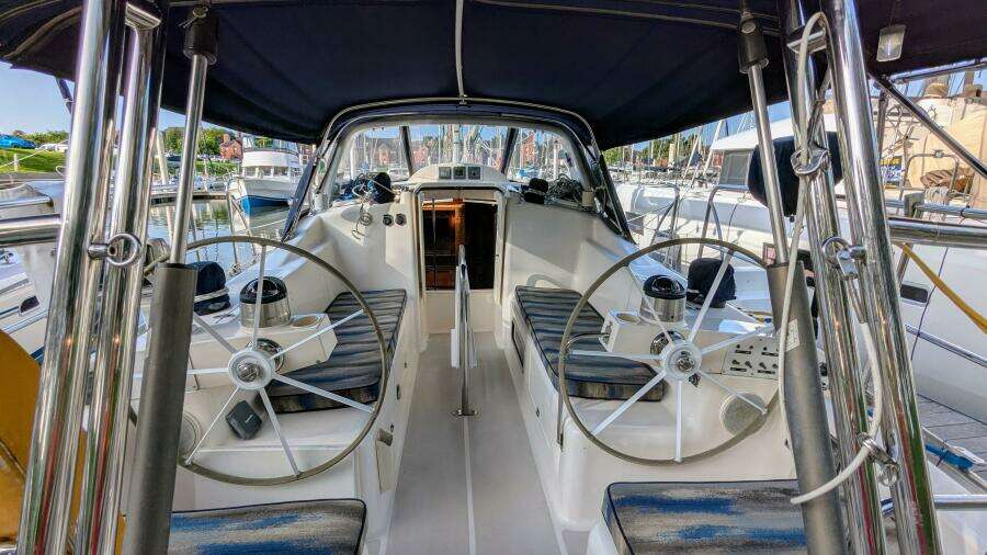 ANSWER 3 40ft Saga Yacht For Sale