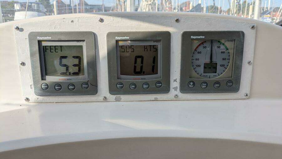ANSWER 3 40ft Saga Yacht For Sale