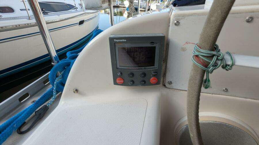 ANSWER 3 40ft Saga Yacht For Sale