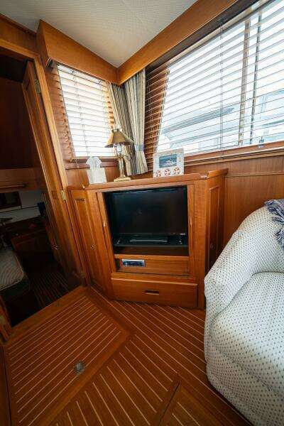 42ft Grand Banks Yacht For Sale