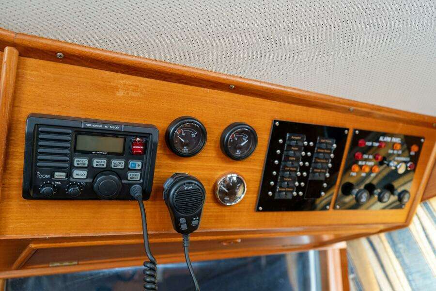 42ft Grand Banks Yacht For Sale