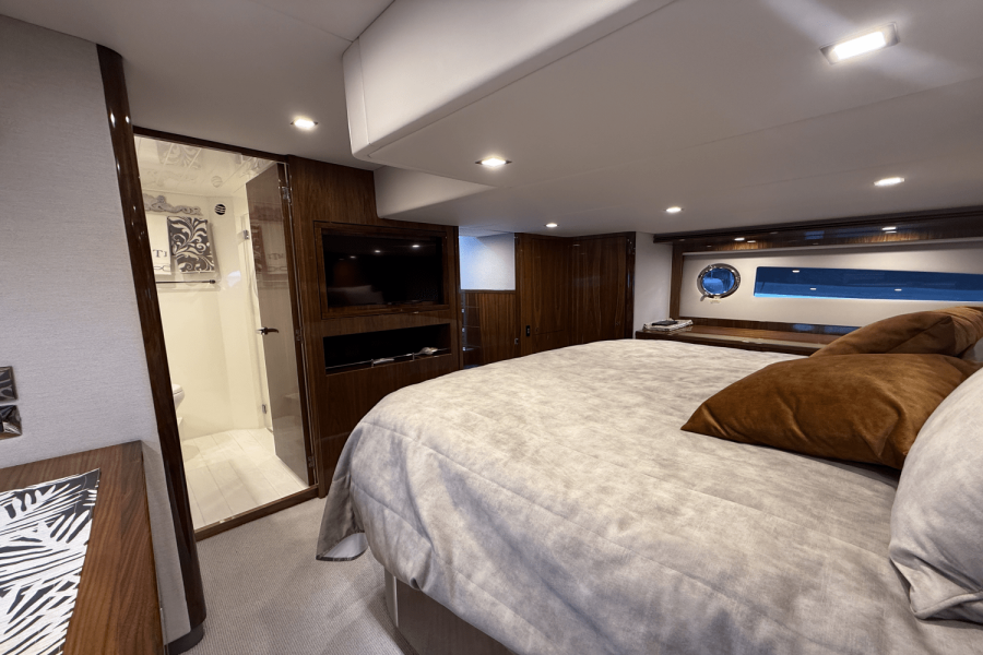 54ft Riviera Yacht For Sale