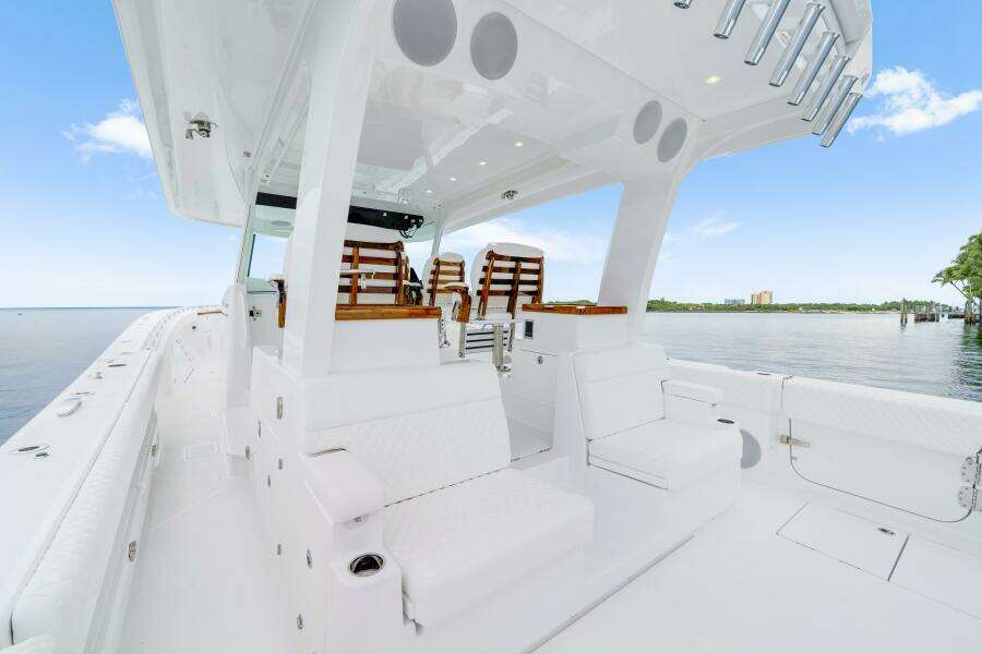 56ft HCB Yacht For Sale