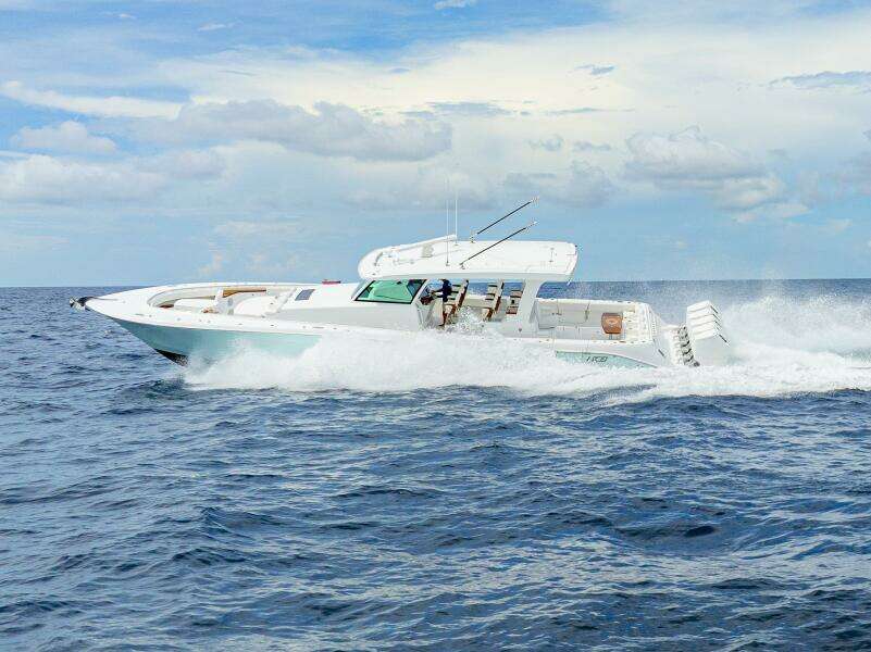 56ft HCB Yacht For Sale