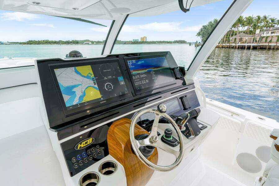 56ft HCB Yacht For Sale