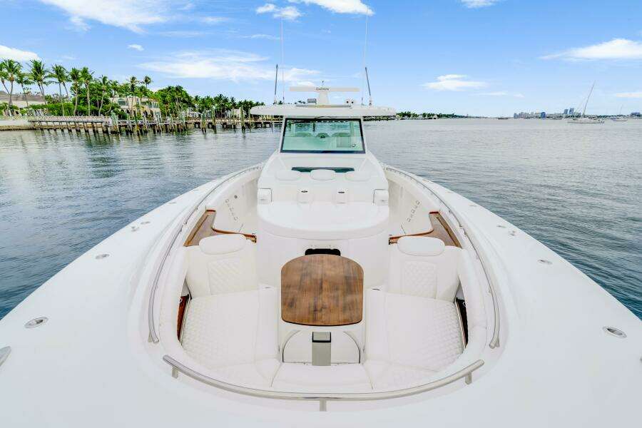 56ft HCB Yacht For Sale