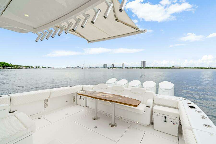 56ft HCB Yacht For Sale