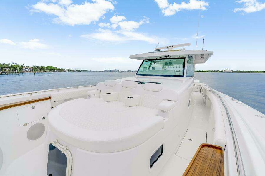 56ft HCB Yacht For Sale