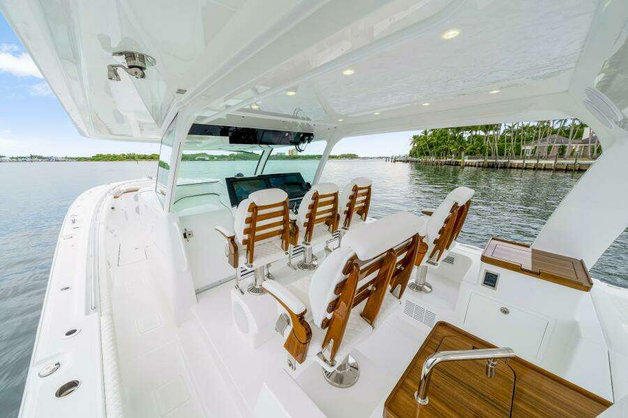56ft HCB Yacht For Sale