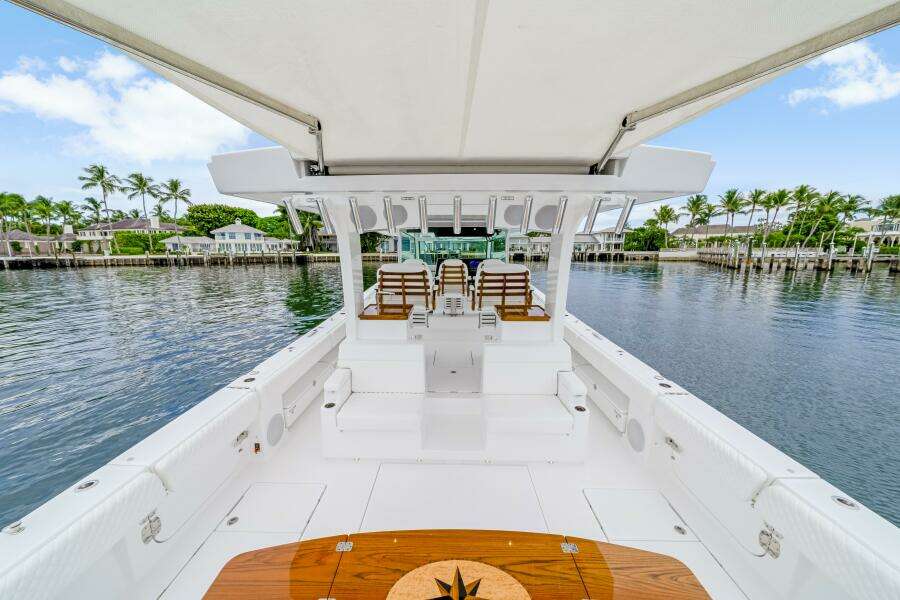 56ft HCB Yacht For Sale