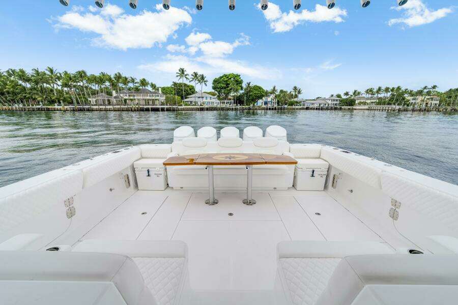 56ft HCB Yacht For Sale